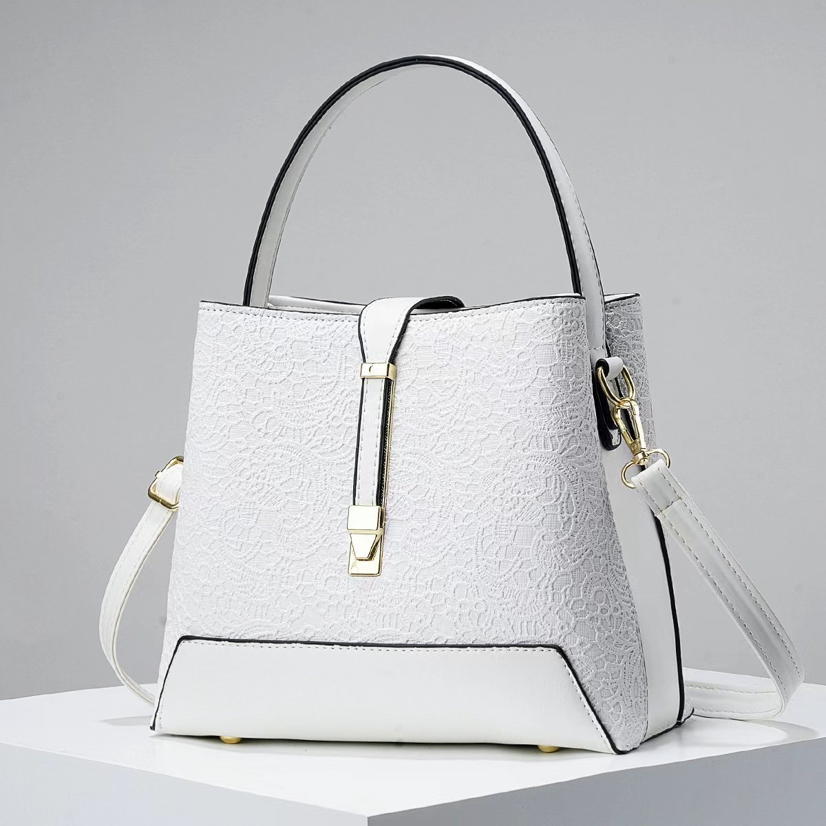 ใหม่หรูหรา Tote กระเป๋าหนัง Cl - Luxury Bags Quality บทวิจารณ์และราคา