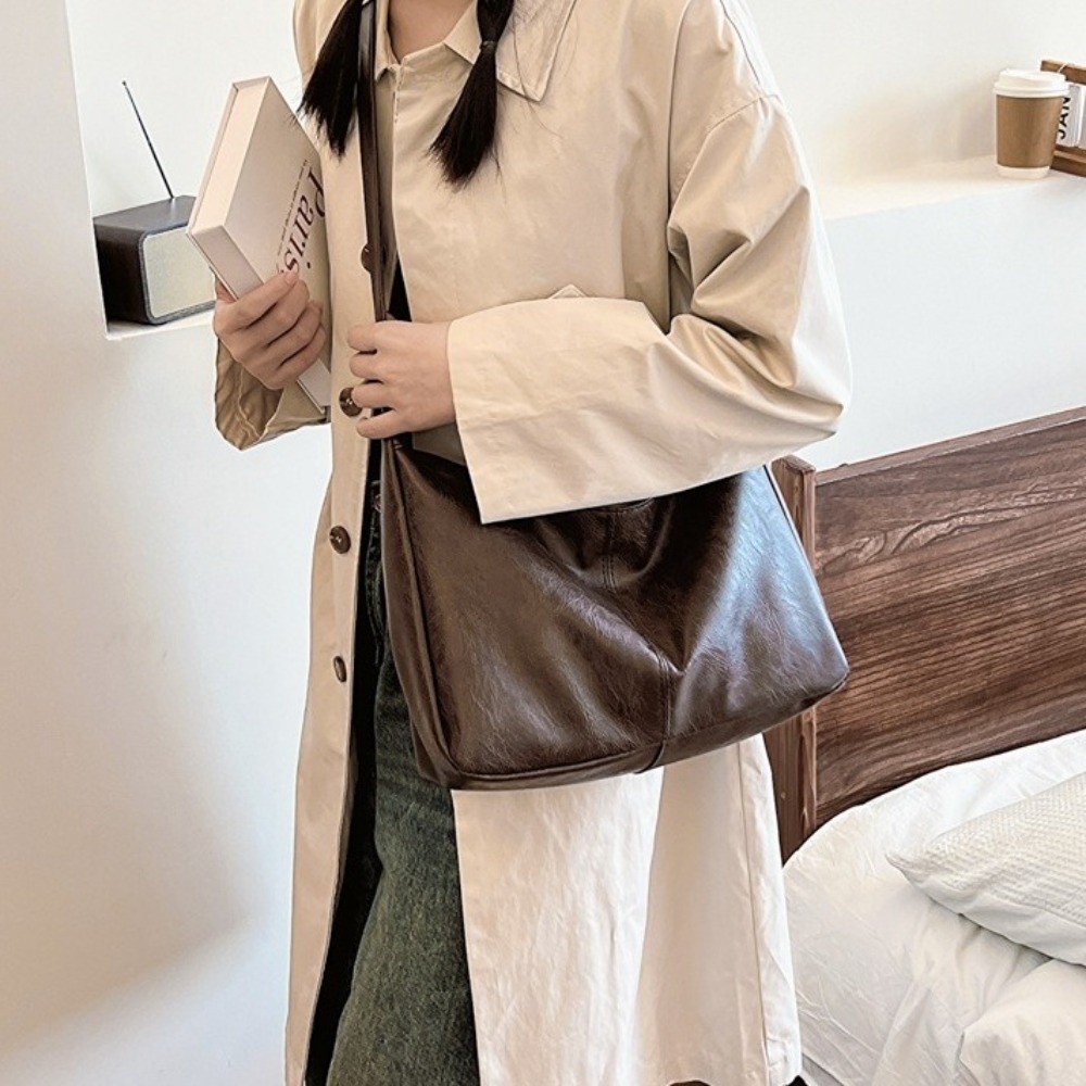 กระเป๋าสะพายข้างทรงบอสตันสุดหร - Luxury Y2K Bags บทวิจารณ์และราคา