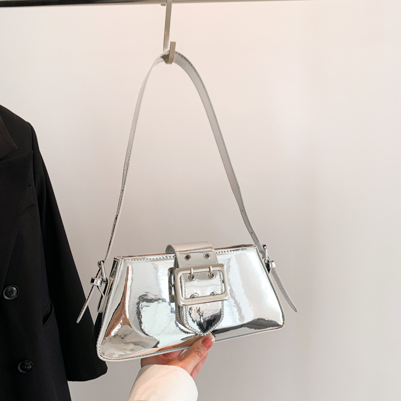 กระเป๋าสะพายไหล่สีทองสำหรับผู้ - Luxury Y2K Bags บทวิจารณ์และราคา