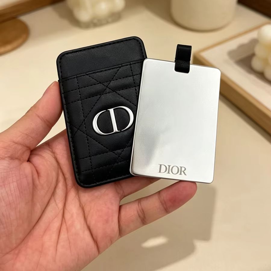กระเป๋า Dior Dior's Bag อเนกปร - Luxury Designer Bags Ysl บทวิจารณ์และราคา